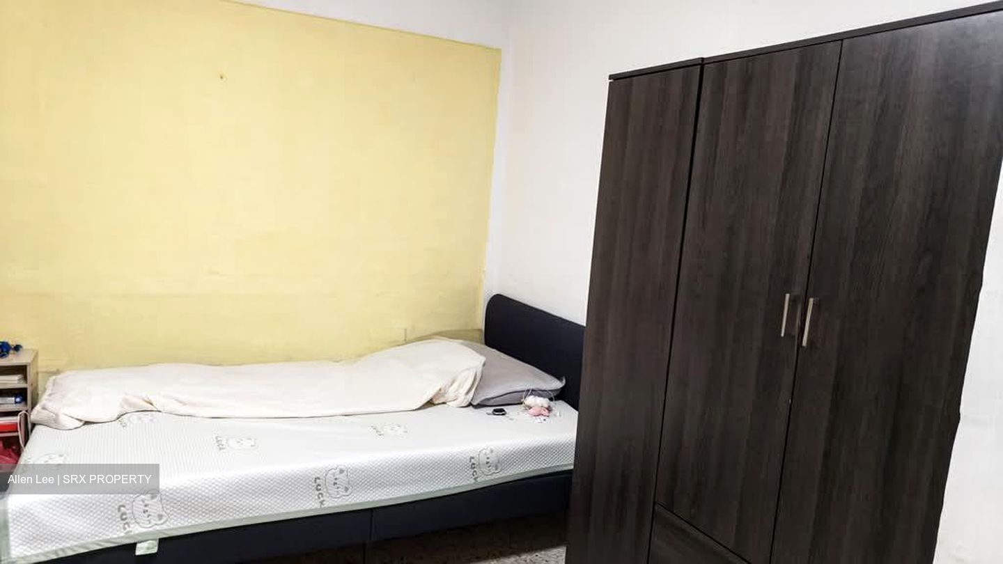 Blk 327 Clementi Avenue 5 (Clementi), HDB 4 Rooms #571833111